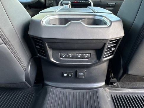 Used 2025 Toyota Tundra Platinum image 21