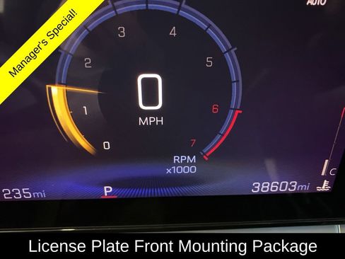 Used 2025 Chevrolet Trax LT w/ LT Convenience Package FWD image 4
