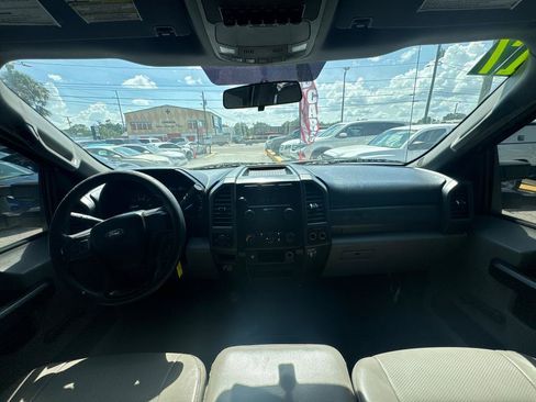Used 2017 Ford F350 XL AWD/4WD image 13