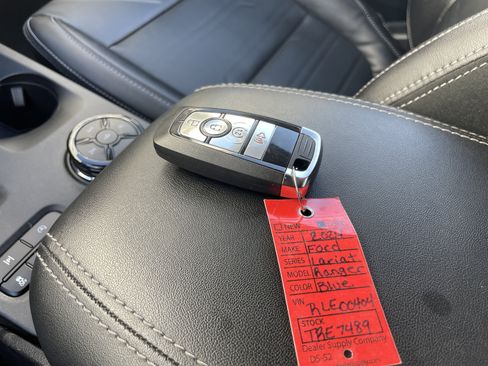 Used 2024 Ford Ranger Lariat w/ Advanced Towing Package image 16