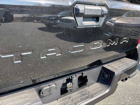 New 2026 Toyota Tacoma SR5 AWD/4WD image 15
