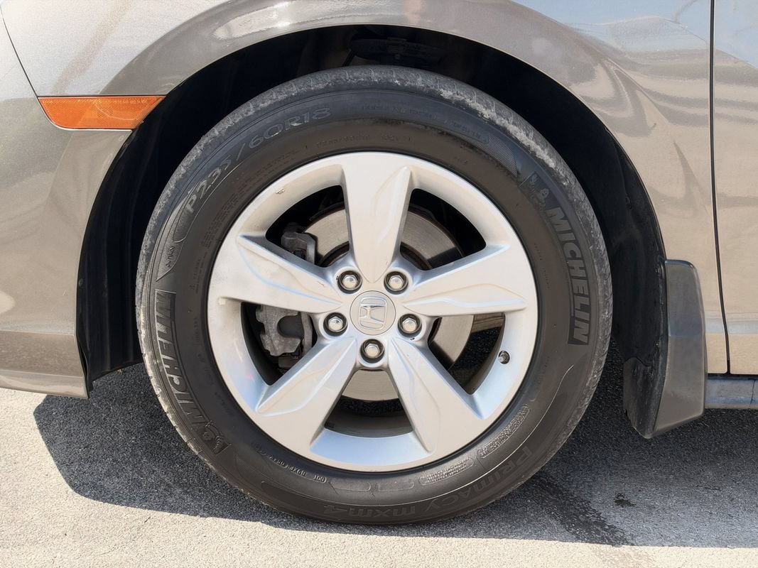 Used 2019 Honda Odyssey EX image 27