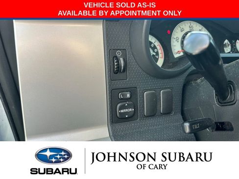 Used 2007 Toyota FJ Cruiser 4WD image 13