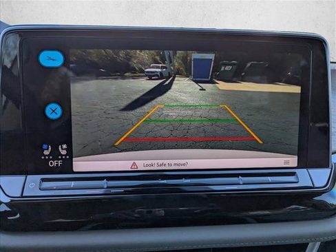 New 2026 Volkswagen Atlas SE image 19