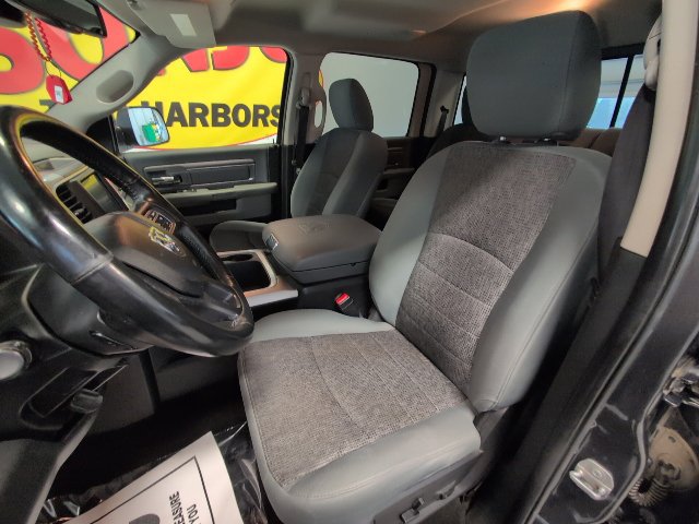 Used 2017 RAM 1500 Big Horn AWD/4WD image 11