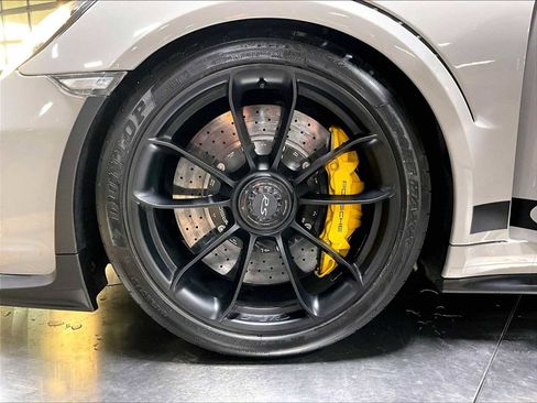 Used 2019 Porsche 911 GT3 RS image 14