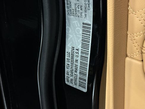 New 2025 Jeep Grand Cherokee Summit image 27