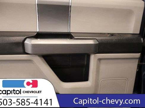 Used 2017 Ford F150 XLT w/ Equipment Group 301A Mid AWD/4WD image 31