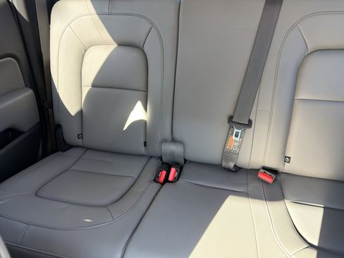 Used 2019 Chevrolet Colorado W/T w/ WT Convenience Package image 16