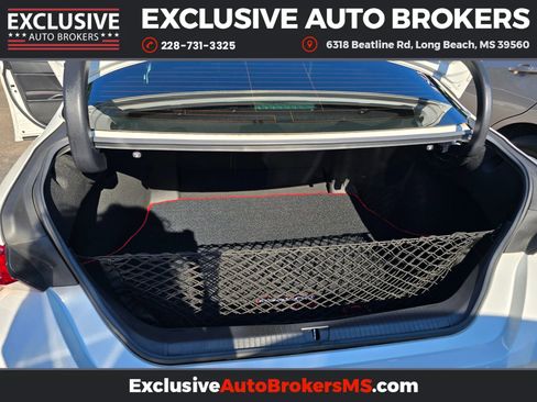 Used 2021 Toyota Avalon TRD image 17