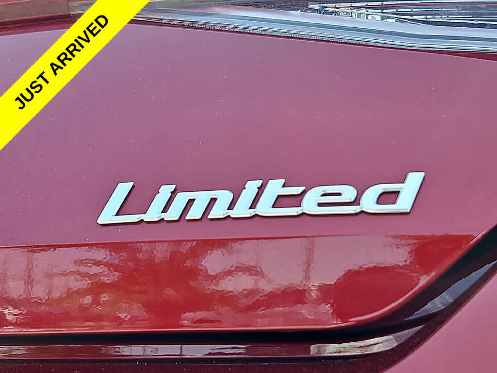 Used 2024 Hyundai Elantra Limited FWD image 33
