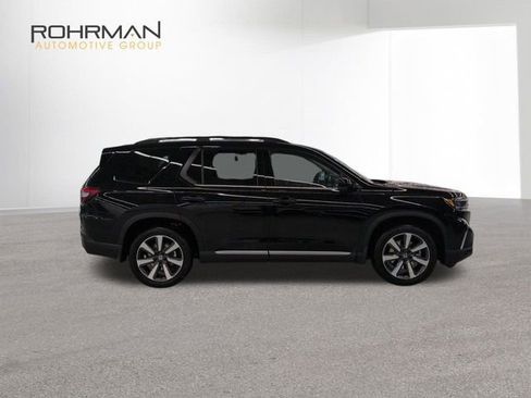 New 2025 Honda Pilot Touring image 39