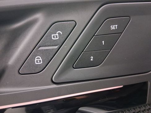 Used 2025 BMW X1 xDrive28i image 19