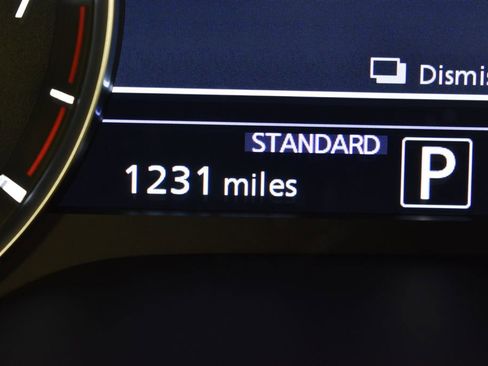 Certified 2025 INFINITI QX55 Luxe w/ Cargo Package image 5