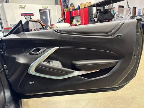 Used 2018 Chevrolet Camaro SS RWD image 16