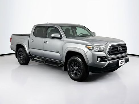 Used 2021 Toyota Tacoma SR5 image 2
