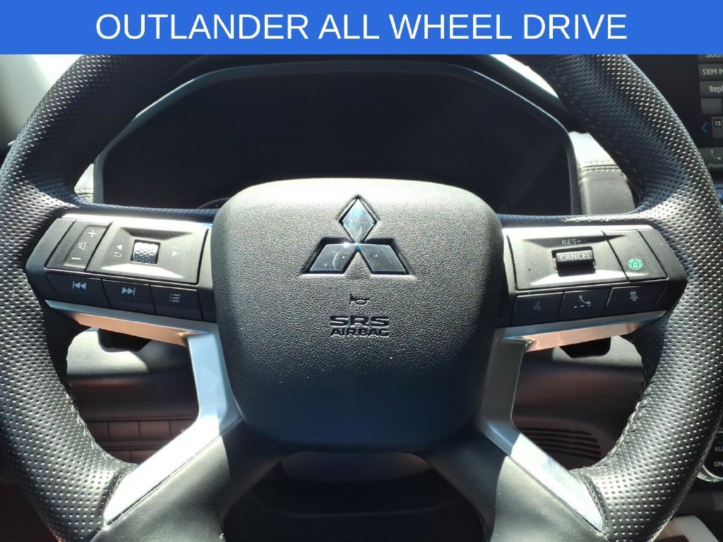 Used 2024 Mitsubishi Outlander SE AWD/4WD image 18