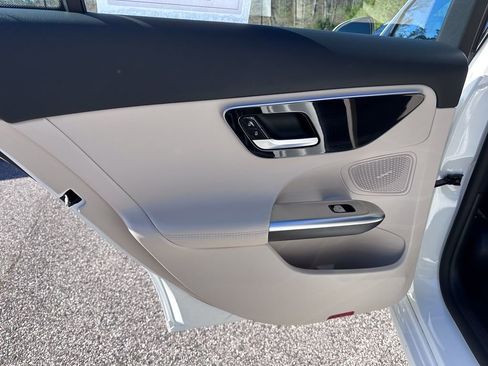 Certified 2024 Mercedes-Benz C 300 4MATIC Sedan image 28