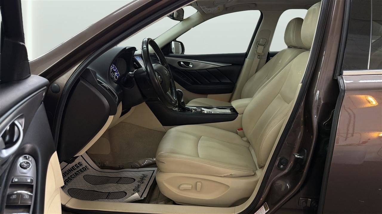 Used 2014 INFINITI Q50 Premium w/ Navigation Package AWD/4WD image 11