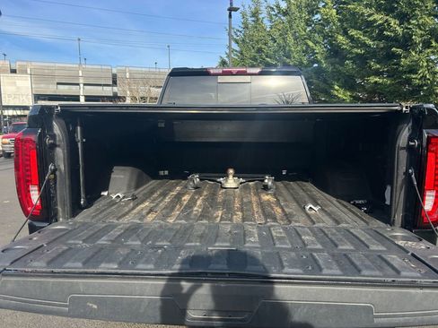 Used 2022 GMC Sierra 3500 Denali image 24