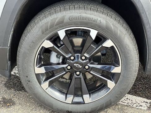 Used 2026 Chevrolet Equinox RS w/ LPO, Floor Liner Package image 32