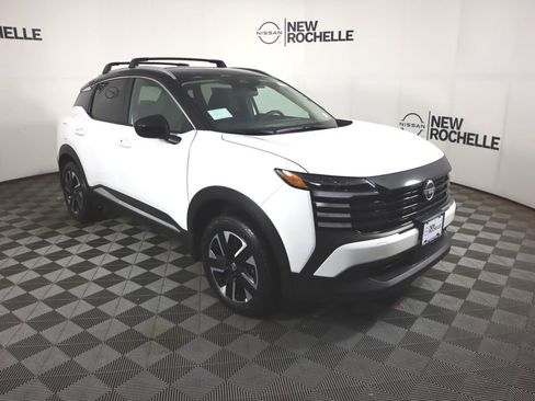 New 2026 Nissan Kicks SV w/ Cold Weather Package image 3