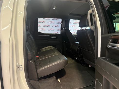 Used 2025 GMC Sierra 1500 SLT image 49