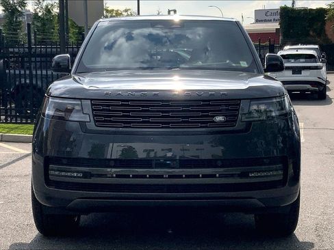 New 2027 Land Rover Range Rover Long Wheelbase SE AWD/4WD image 3