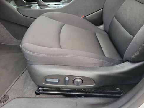 Used 2024 Chevrolet Malibu LT image 5