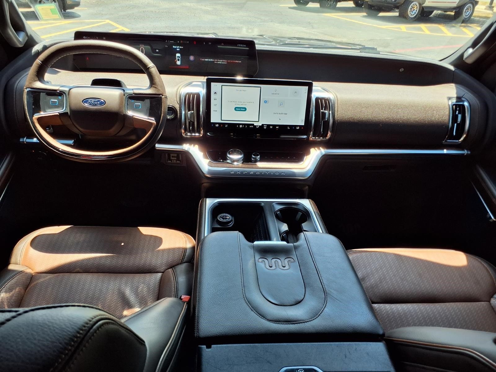 Used 2025 Ford Expedition Max King Ranch AWD/4WD image 12