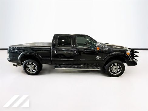 Used 2015 Ford F350 Platinum image 4