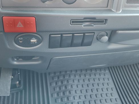 New 2025 Chevrolet Low Cab Forward image 19