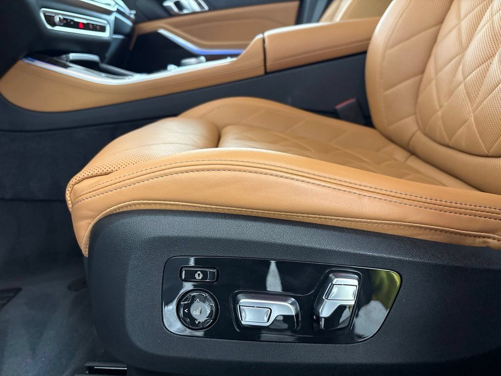 Certified 2024 BMW X5 xDrive50e w/ Climate Comfort Package AWD/4WD image 27