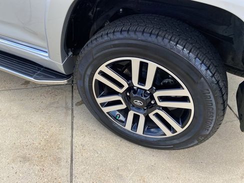 Used 2019 Toyota 4Runner Limited image 30