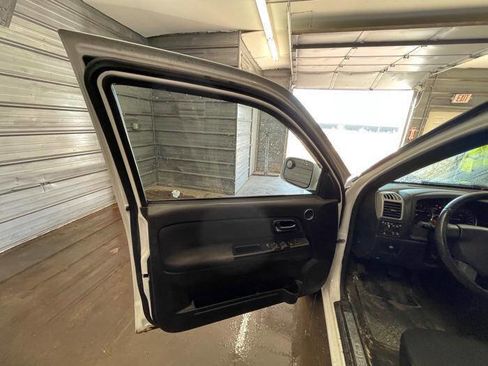 Used 2009 Chevrolet Colorado LT image 22