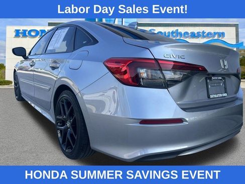 Used 2024 Honda Civic Sport image 7