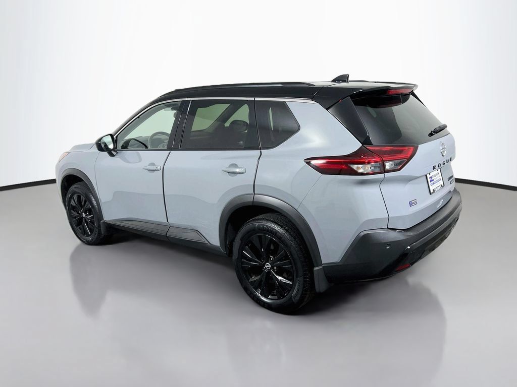 Used 2023 Nissan Rogue SV w/ SV Premium B Package AWD/4WD image 5