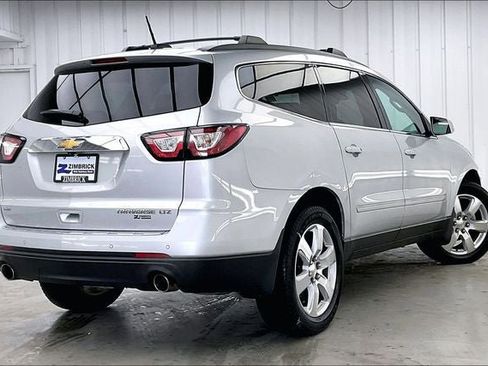 Used 2016 Chevrolet Traverse LTZ AWD/4WD image 12