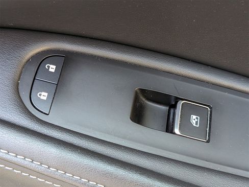 Used 2023 INFINITI QX60 Sensory w/ Vision Package image 38