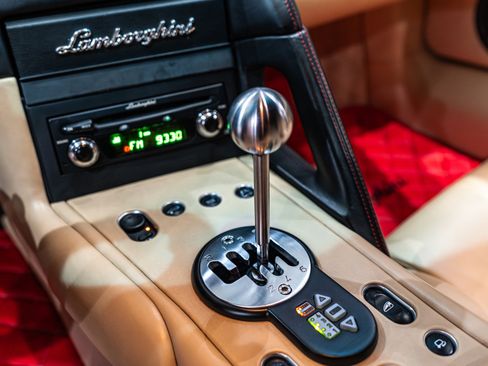 Used 2003 Lamborghini Murcielago Coupe image 19