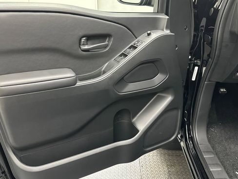 New 2026 Nissan Frontier SV w/ All-Weather Content Package image 15