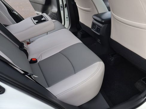 New 2025 Toyota RAV4 XLE w/ Convenience Package image 27