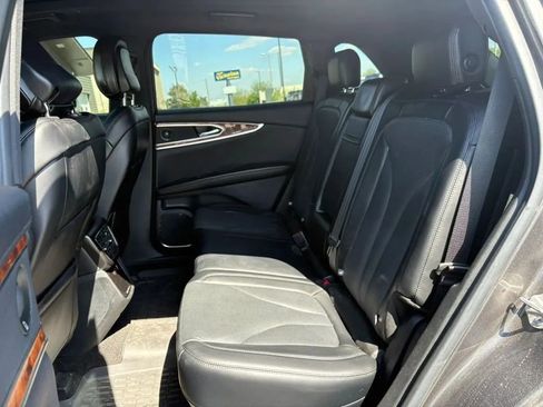 Used 2020 Lincoln Nautilus Reserve w/ Equipment Group 201A AWD/4WD image 22