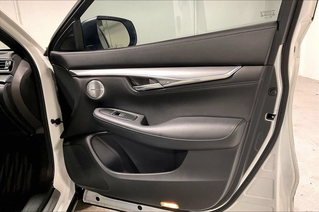 Used 2023 INFINITI QX55 Essential AWD/4WD image 23