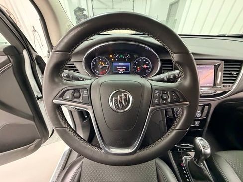 Certified 2022 Buick Encore Preferred w/ Safety Package image 12