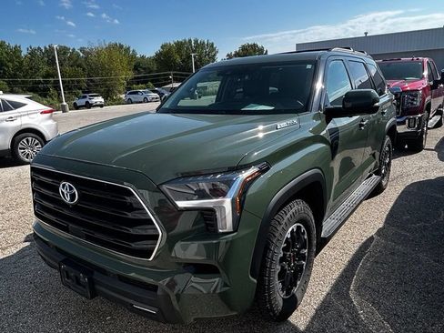 Certified 2023 Toyota Sequoia SR5 w/ SR5 Premium Package AWD/4WD image 2