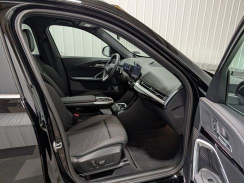 Used 2025 BMW X1 xDrive28i image 27