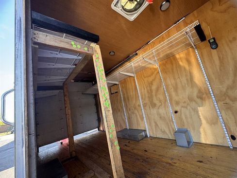 Used 2017 Chevrolet Express 3500 image 23