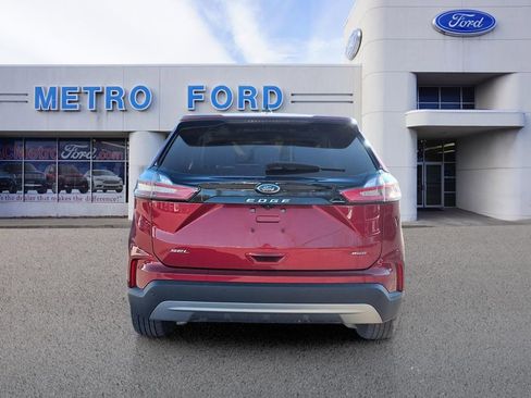 Used 2022 Ford Edge SEL w/ Convenience Package image 5