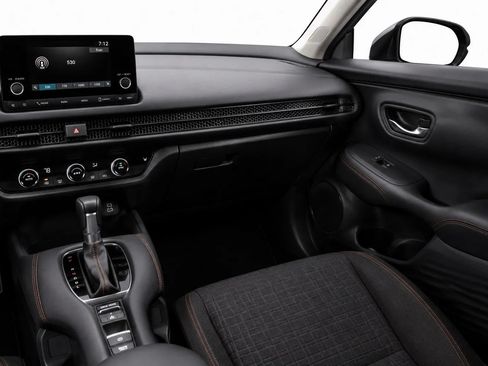 Used 2023 Honda HR-V Sport image 14